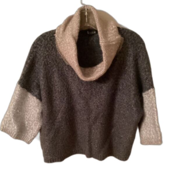 3 SISTERS SIZE M /L GRAY COLOR BLOCK COWL NECK ANIMAL PRINT  CROPPED SWEATER - Picture 1 of 6